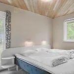 1584-aakirkeby-poseregardsvejen-16 別荘 *